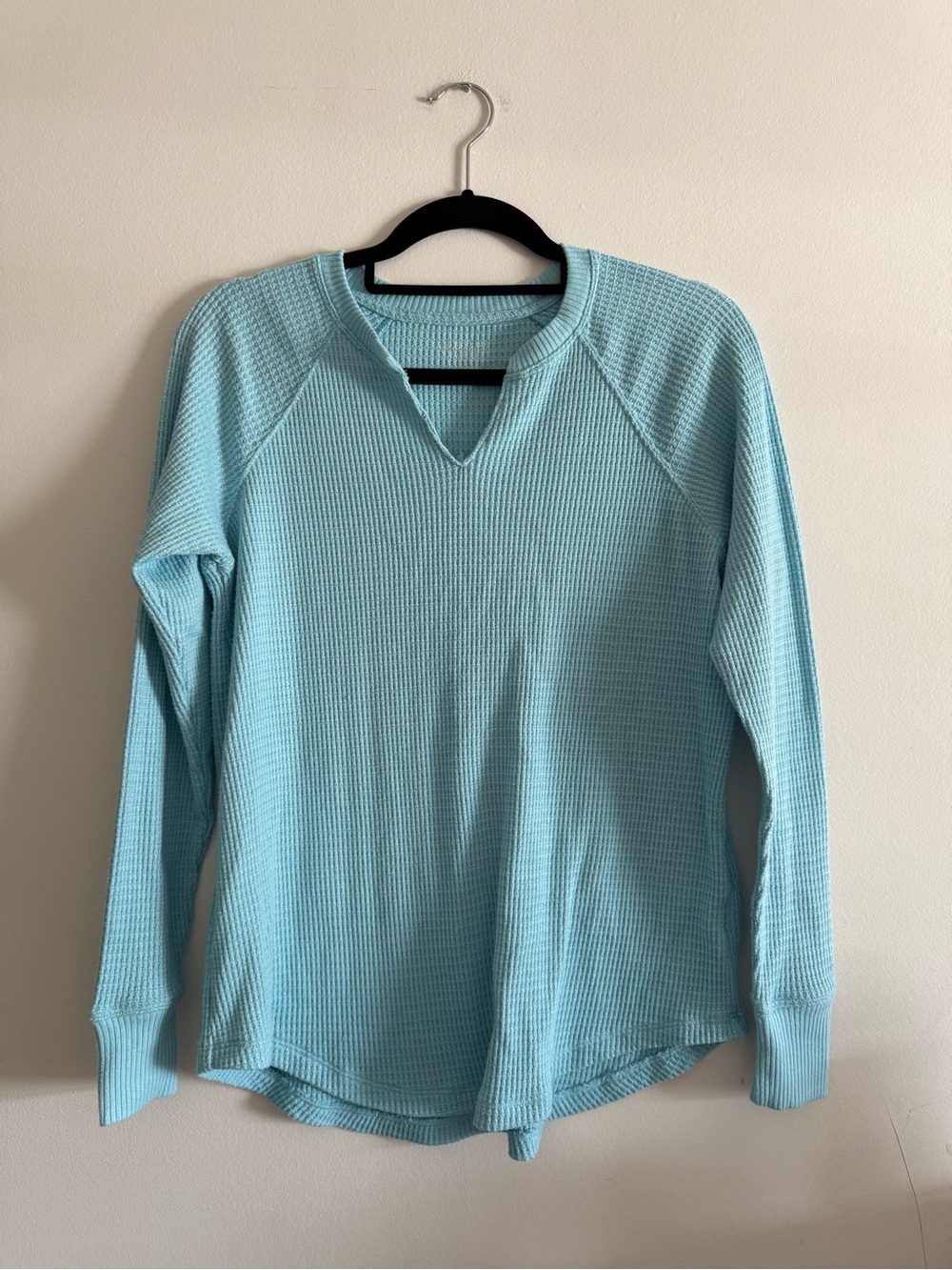 American Eagle Aqua Blue Notch Waffle Knit Sweater - size small